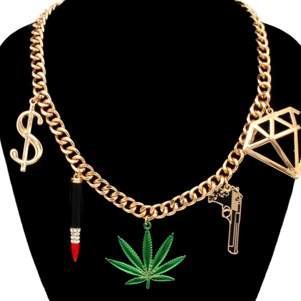 Fly Gurl 90s Baby Charm Necklace Nwt 35$
